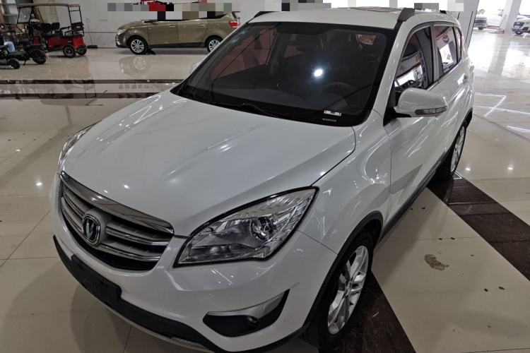 Used CHANGAN CS35 2016 1.6L Automatic Luxury Model China V Standard