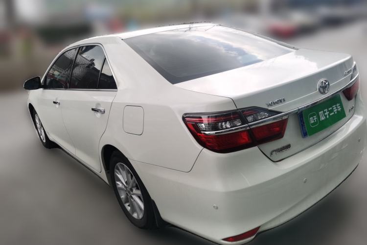 Used Toyota Camry 2015 2.0G Premier Edition
