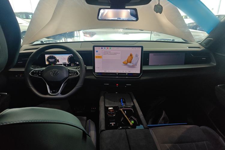 Used Volkswagen Teramont 2025 Tiguan Pro 450TSI Four-Wheel Drive Summit Edition
