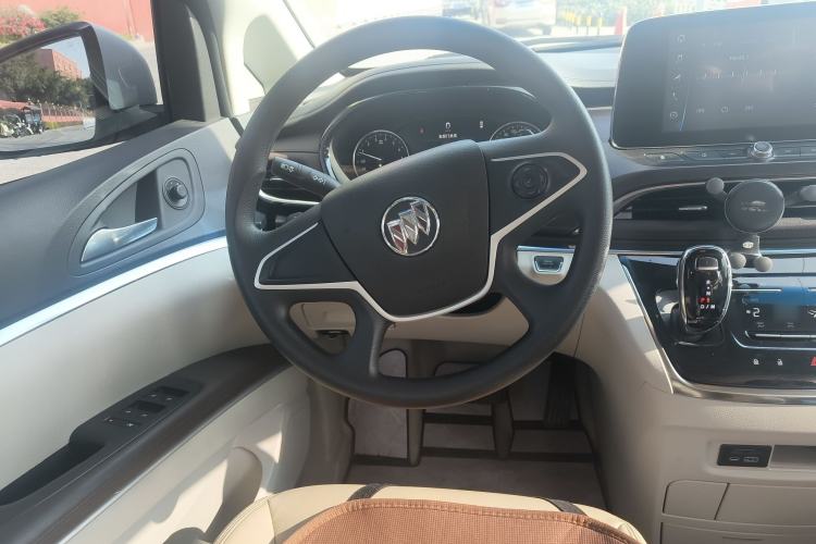 Used Buick GL8 2021 Land Cruiser Executive Class 652T Comfort Model