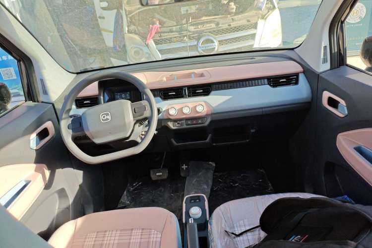 Used Chery New Energy QQ Ice Cream 2024 120km Milkshake