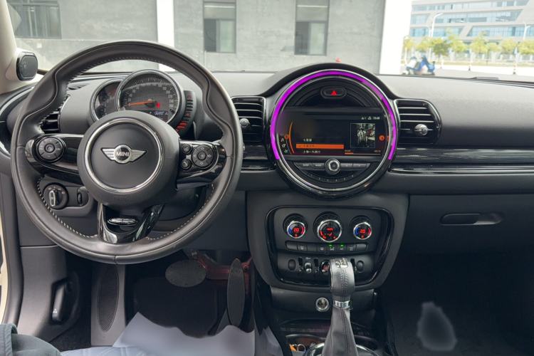 Used MINI Clubman 2016 Revised Version 2.0T COOPER S Connoisseur Edition Center Console