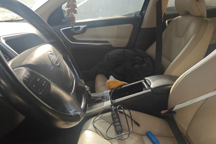 Used Volvo XC60 2013 T5 Zhiya Edition
