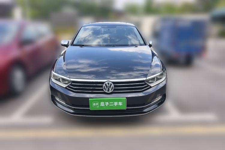 Used Volkswagen Magotan 2019 330TSI DSG Leading Edition China V Standard
