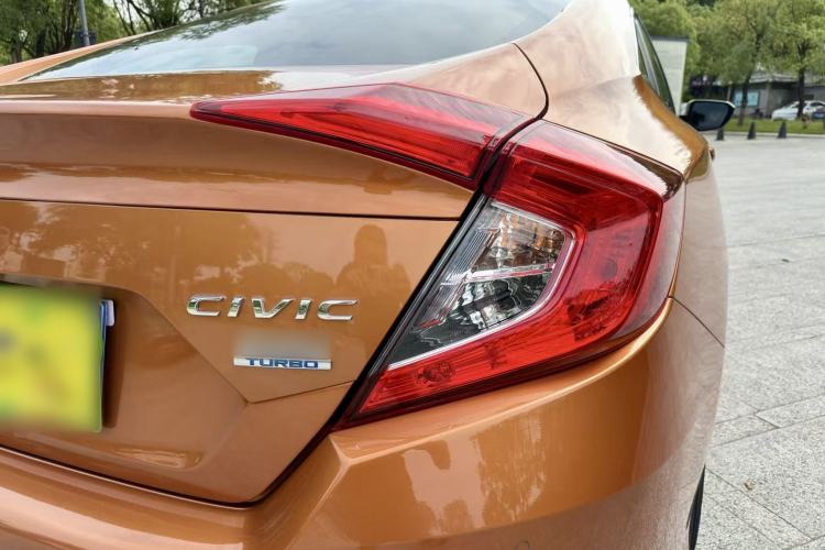 Used Honda Civic 2016 220TURBO CVT Luxury Edition
