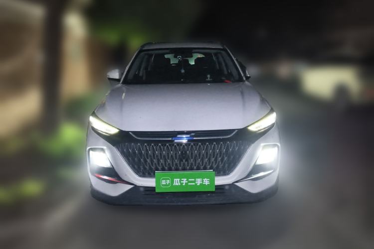 Used CHANGAN OSHAN X7 PLUS 2022 1.5T Blue Whale Edition Automatic Geeker Navigation Model
