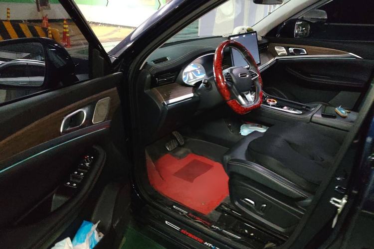 Used Skyworth HT-i 2023 1.5L PHEV 115KM ZhiLong Version