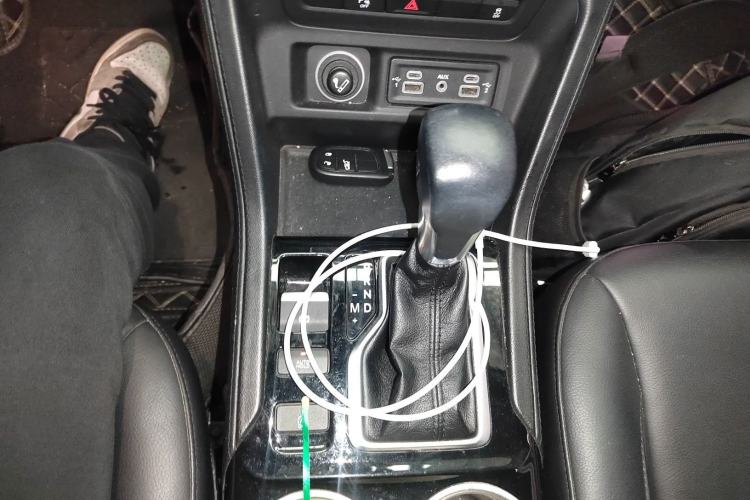 Used Jeep Commander 2018 2.0T Two-Wheel Drive Enjoy Edition China V