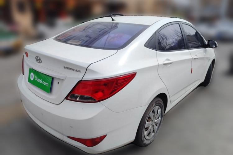 Used Hyundai Verna (older generation) 2014 1.4L Manual Smart GLS Trim
