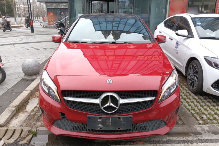 Used Mercedes-Benz A-Class 2017 Revised Version A 200 Fashion Edition
