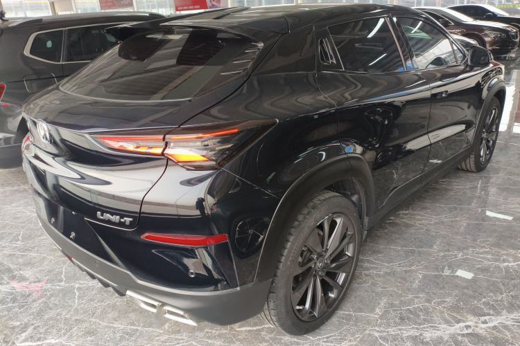 Used Changan UNI-T 2020 1.5T Prestige Version
