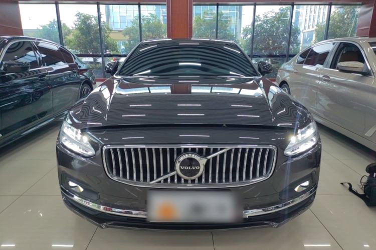 Used Volvo S90 2023 B5 Luxury Smart Edition