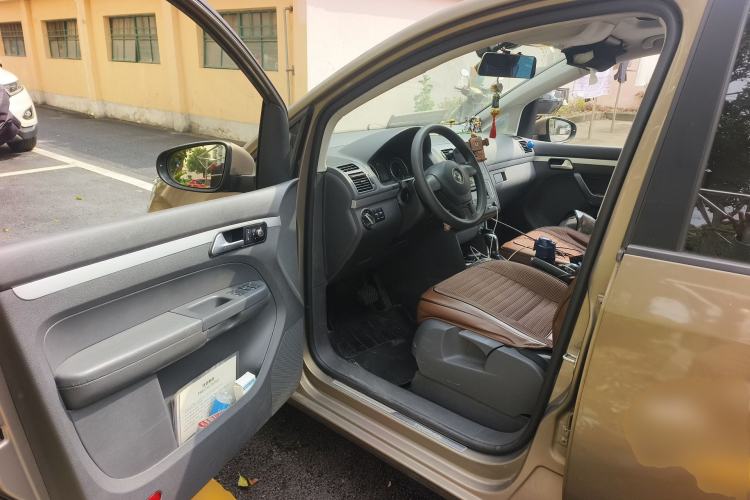 Used Volkswagen Touran 2015 1.4T DSG Comfort Edition 5 Seats Driver Seat