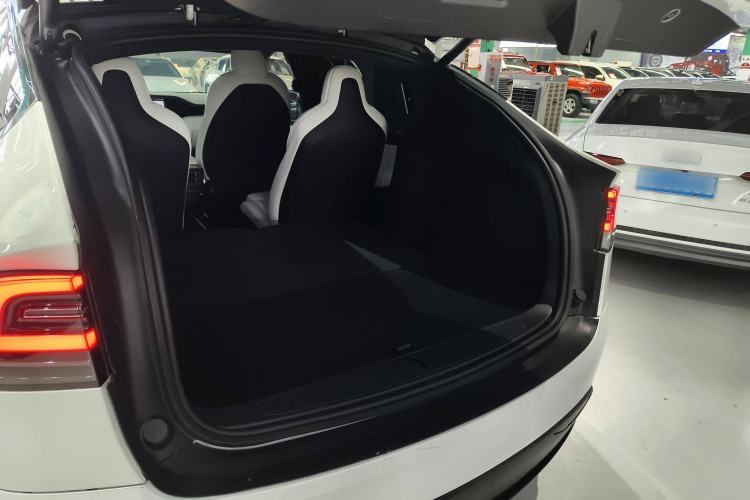 Used Tesla Model X 2019 Long-Range Version
