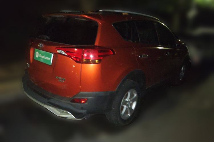 Used Toyota RAV4 2013 2.0L CVT Four-Wheel Drive New Edition