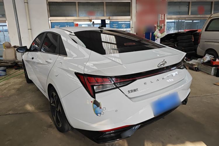 Used Hyundai Elantra 2022 1.5L CVT LUX Prestige Edition
