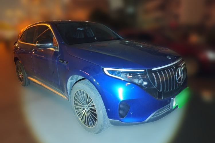 Used Mercedes-Benz EQC 2021 EQC 350 4MATIC Front Right 45 Deg