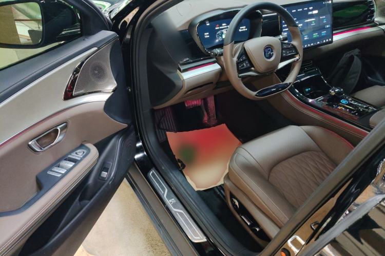 Used BYD Han 2025 DM-i 125KM Prestige Model
