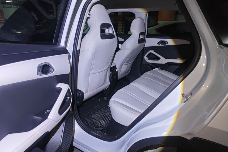 Used BYD Yuan UP 2025 Model 301KM Leading Version