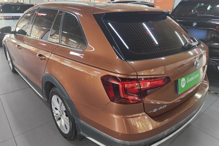 Used Volkswagen C-TREK 2017 1.6L Automatic Comfort Model Exterior 2