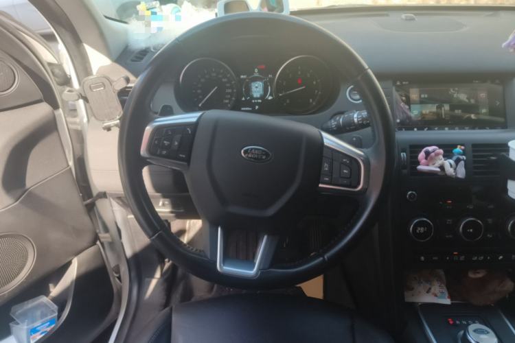 Used Land Rover Discovery Sport 2019 240 PS PURE Edition China VI Standard Steering Wheel