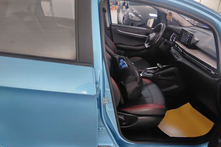 Used Geely Auto Vision X3 2021 PRO 1.5L CVT Deluxe Model Right Front Seat