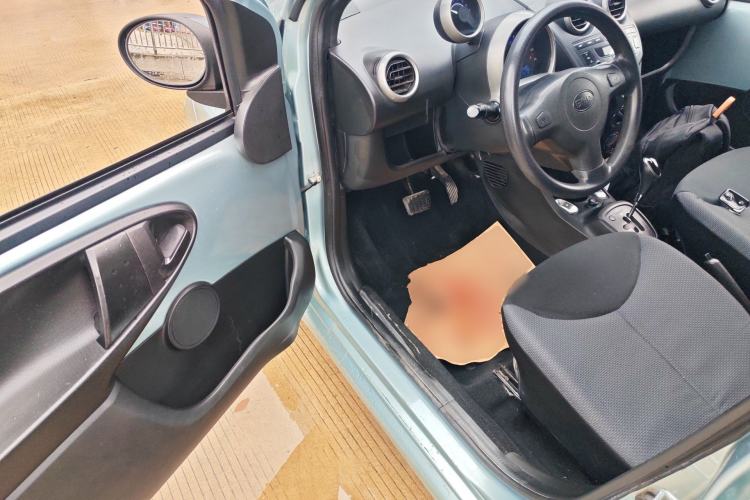 Used BYD F0 2013 1.0L AMT XuanKu Model Driver Seat