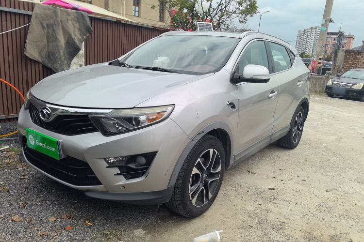 Used Soueast DX7 2015 1.5T Manual Luxury Model