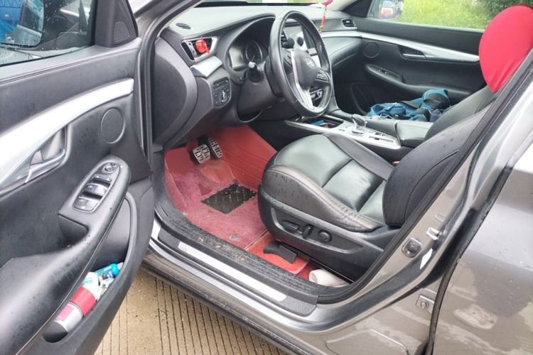 Used Infiniti QX50 2018 2.0T Two-Wheel Drive Fashion Edition