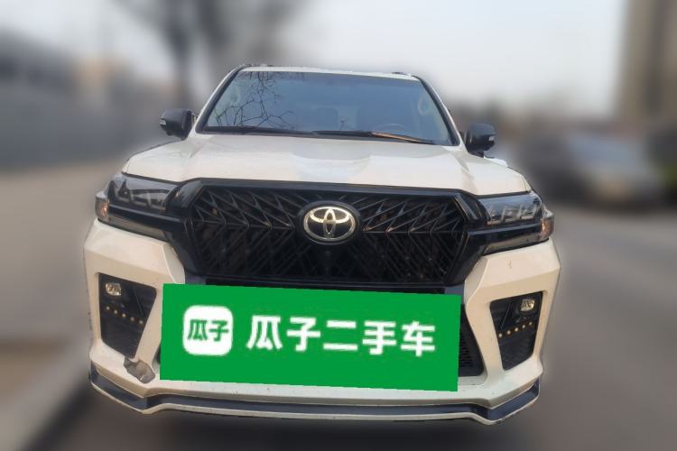 Used Toyota Land Cruiser 