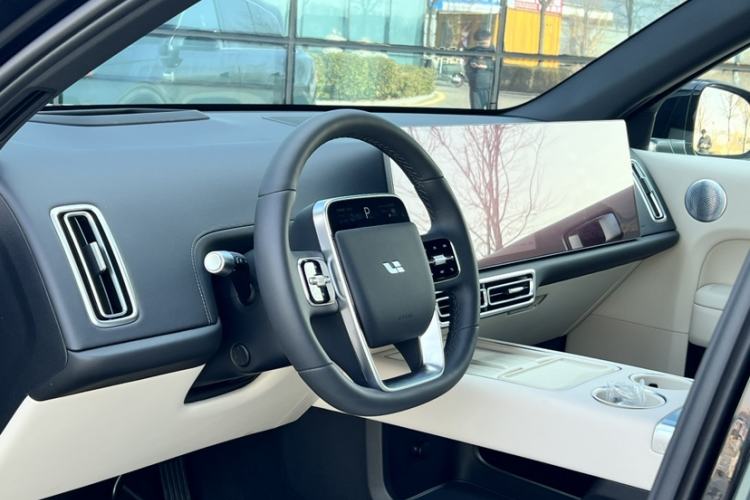 Used Li Auto L6 2025 Pro Smart Refresh Edition
