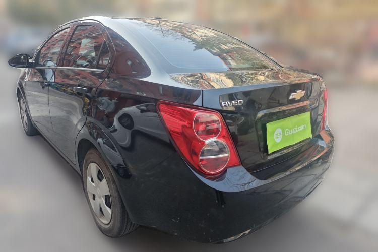 Used Chevrolet Aveo Sonic 2011 Sedan 1.4L Automatic SL
