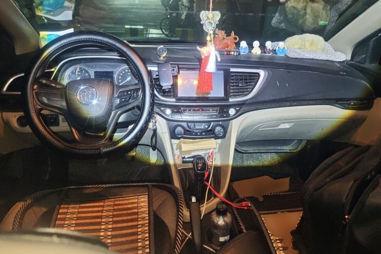 Used Buick GT 2016 15N Manual Elite Edition Center Console