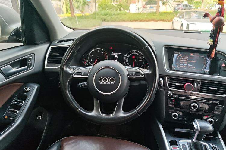 Used Audi Q5 2016 40 TFSI Comfort Model