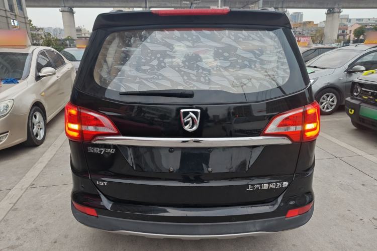 Used Baojun 730 2016 1.5T Manual Comfort Version 7 Seats