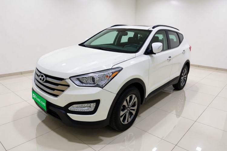 Used Hyundai Santa Fe 2013 2.4L Automatic Two-Wheel Drive Smart Version