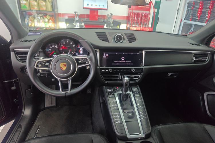 Used Porsche Macan 2021 Macan 2.0T
