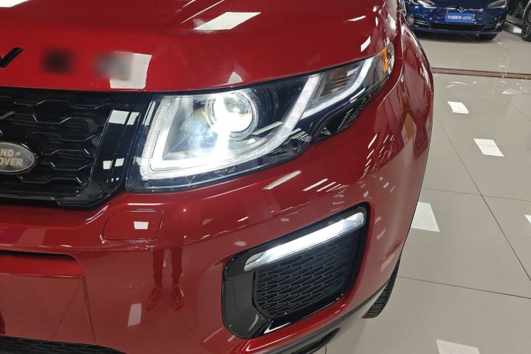 Used Land Rover Range Evoque 2018 240 PS SE Smart Brilliance Edition
