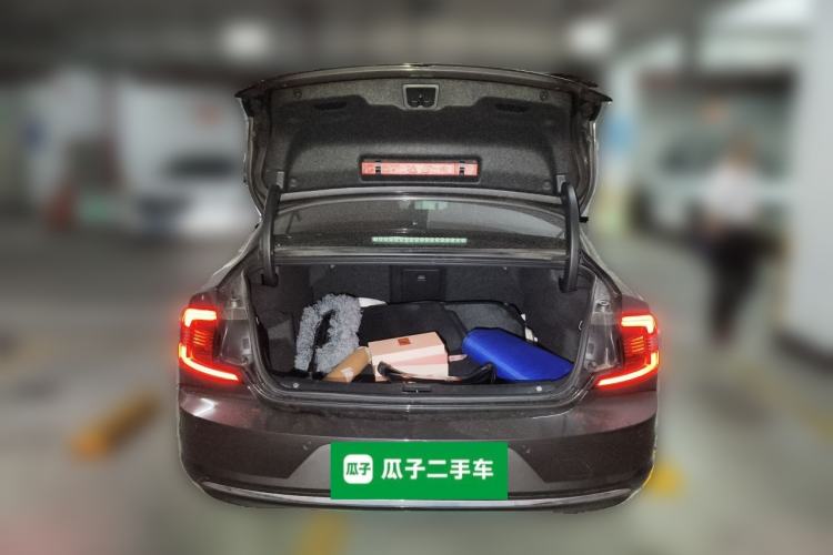 Used Volvo S90 2022 B5 Zhiyi Luxury Edition Trunk