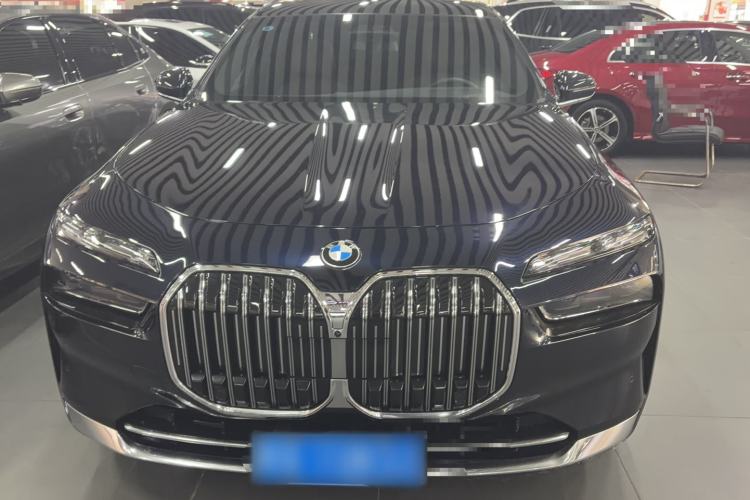 Used BMW 7 Series 2023 740Li Luxury Edition with Premium Package
