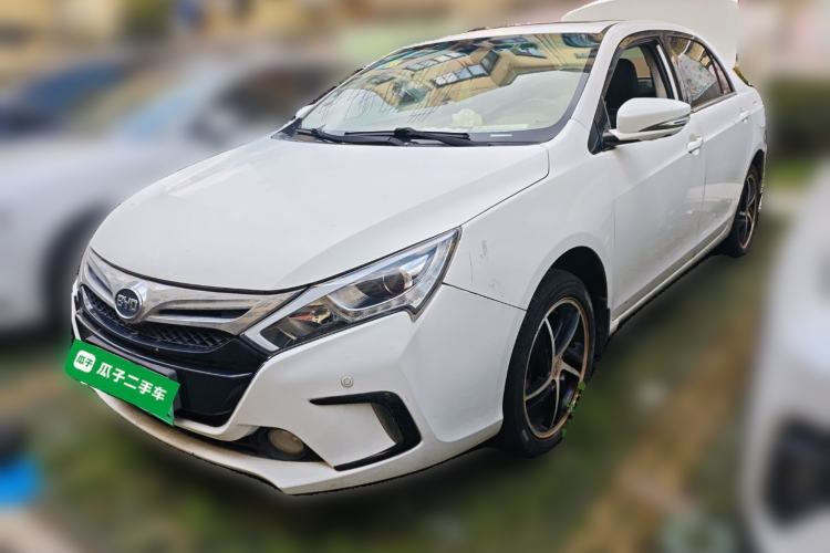 Used BYD Qin New Energy 2014 1.5T Cool Black Knight Flagship Model