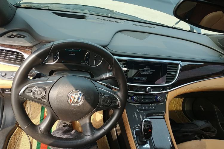 Used Buick LaCrosse 2016 28T Luxury Version
