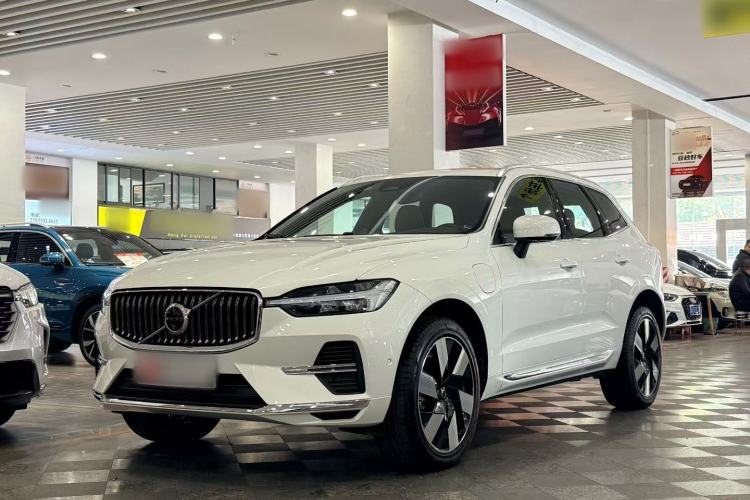 Used Volvo XC60 New Energy 2025 Plug-in Hybrid Long-Range All-Wheel Drive Smart Luxury Edition