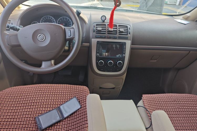 Used Buick GL8 2014 2.4L Classic Edition
