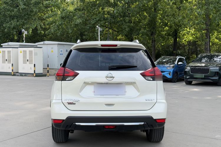 Used Nissan X-Trail 2022 2.0L Two-Wheel Drive Smart Connect & Comfort Edition