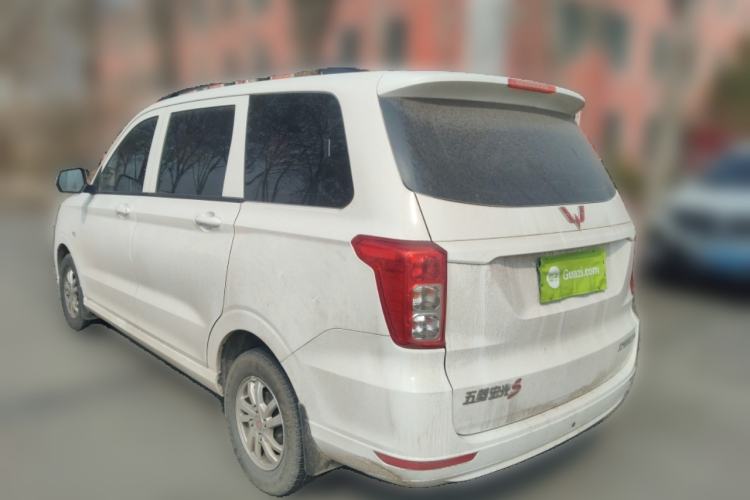 Used Wuling Hongguang 2021 1.5L S Standard Version LAR
