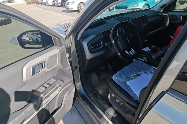 Used Formula Leopard Titanium 3 2025 501 km Four-Wheel Drive Drone Edition
