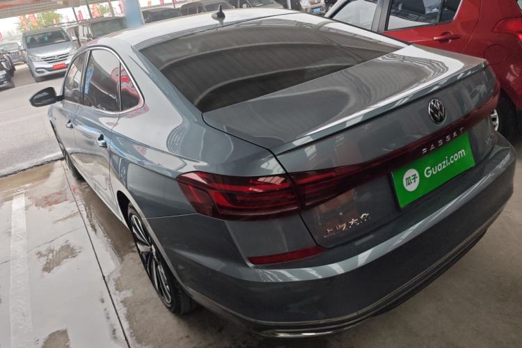 Used Volkswagen Passat 2022 330TSI Starry Luxury Edition