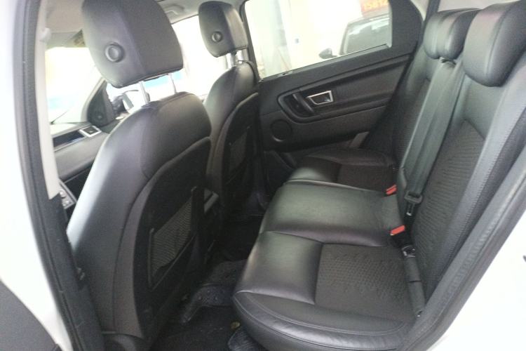 Used Land Rover Discovery Sport 2019 240 PS PURE Edition China VI Standard