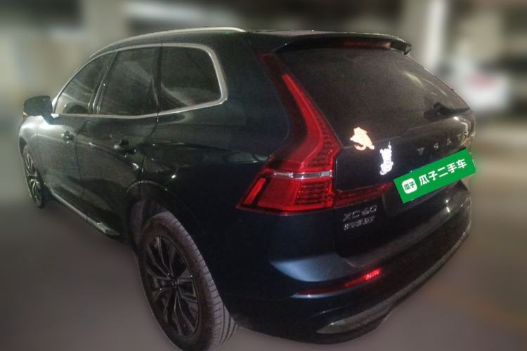 Used Volvo XC60 2023 B5 4x4 Smart Luxury Edition
